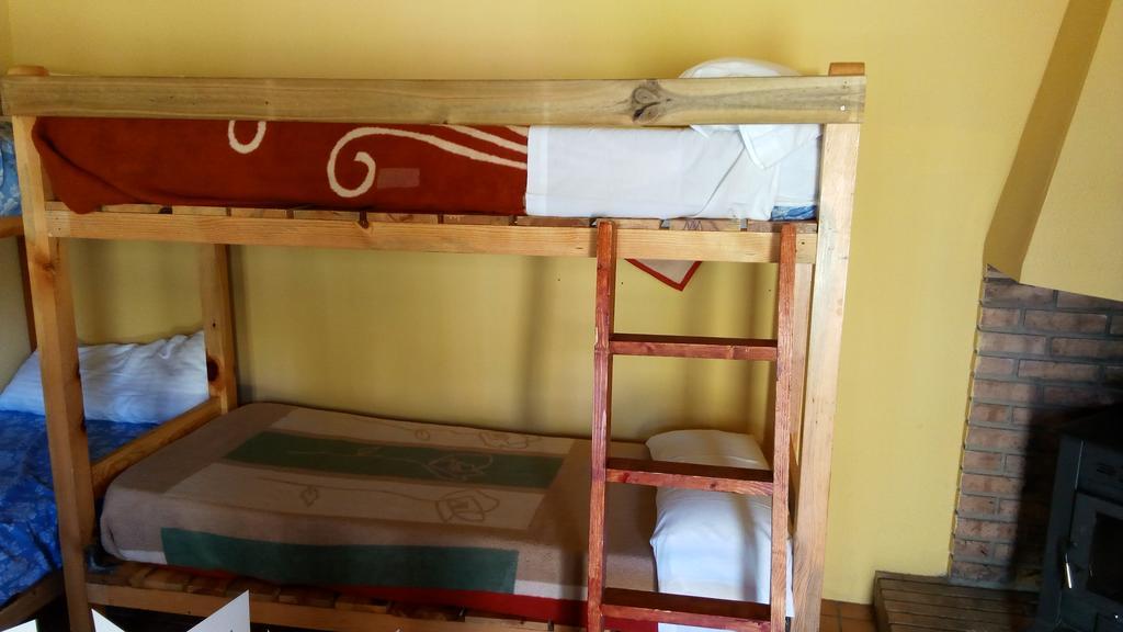 Albergue La Canadilla Uña 外观 照片